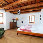 Aracsi Vendeghaz Guest house Balatonfured