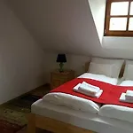 Aracsi Vendeghaz Guest house