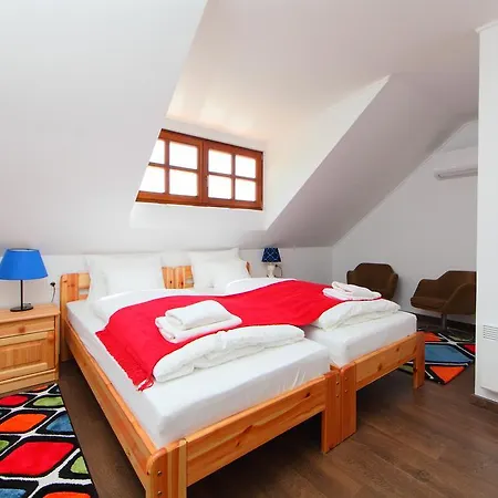 Aracsi Vendeghaz Balatonfüred