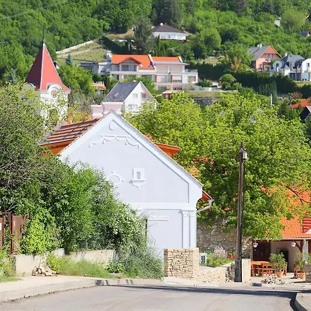 Aracsi Vendeghaz Pensjonat Balatonfüred