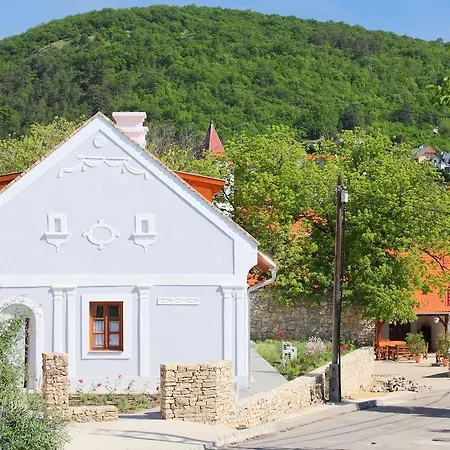 Arácsi Maison d'hôtes
